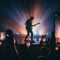 Quels réglages iPhone pour des photos de concert parfaites ?